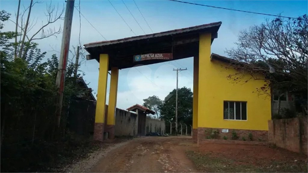Chácara à venda com 3 quartos, sendo 1 suíte, no Centro, Paraibuna, SP