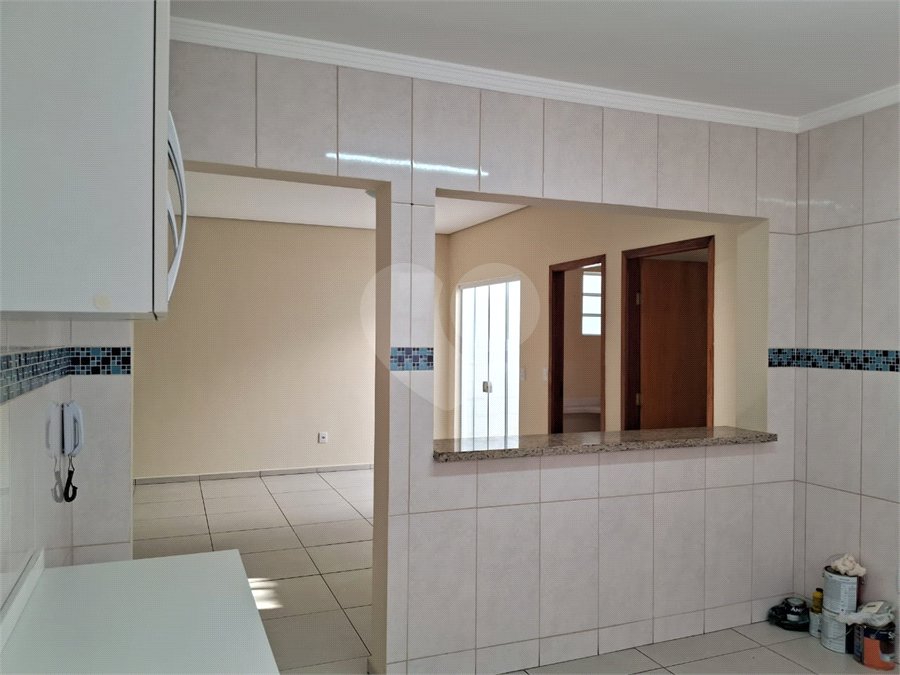 Casa para alugar com 3 quartos, sendo 1 suíte,  em João XXIII, Vinhedo, SP