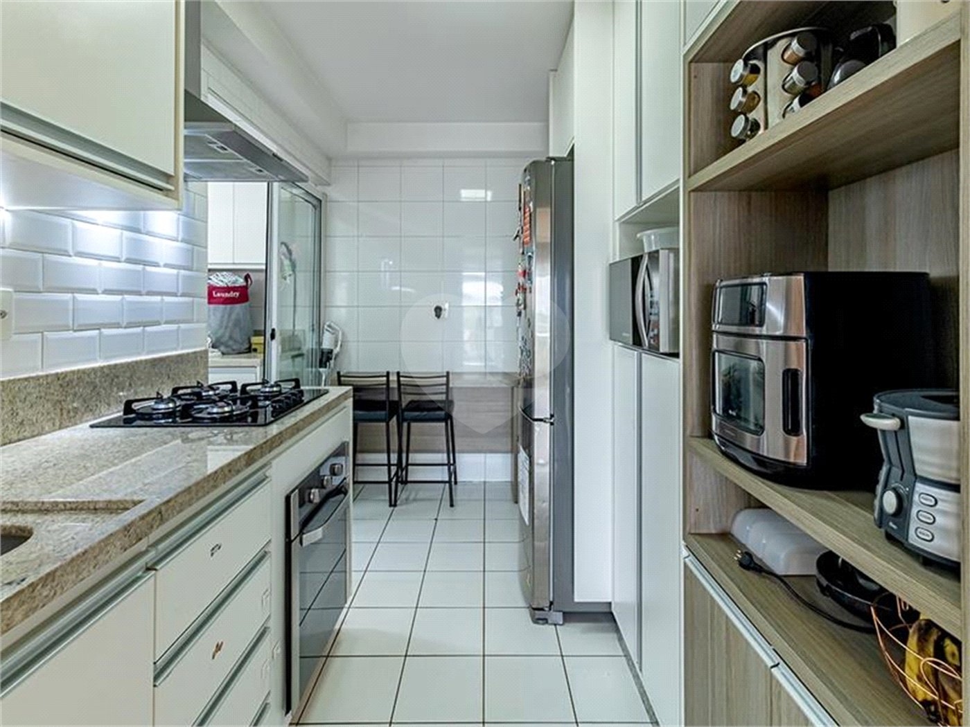 Apartamento à venda com 3 quartos, sendo 1 suíte, em Barra Funda, São Paulo, SP