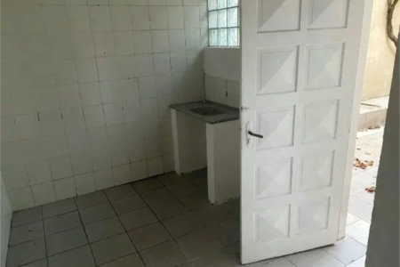 Sobrado à venda com 3 quartos em Jardim Arpoador, São Paulo, SP