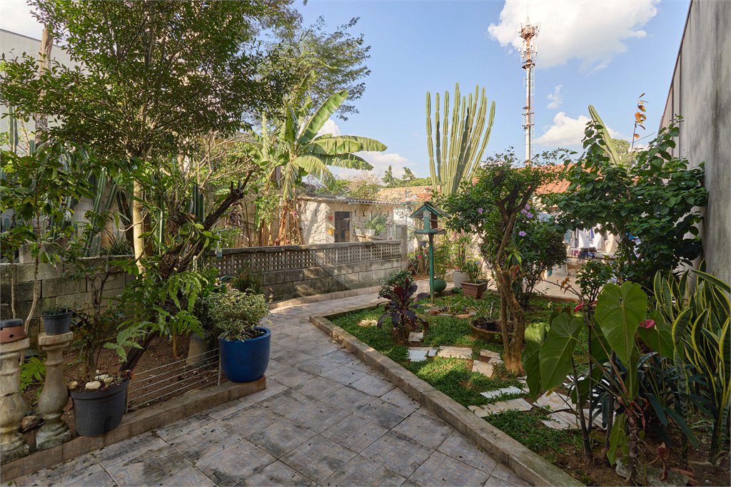 Casa Térrea à venda com 2 quartos em Jardim Prudência, São Paulo, SP