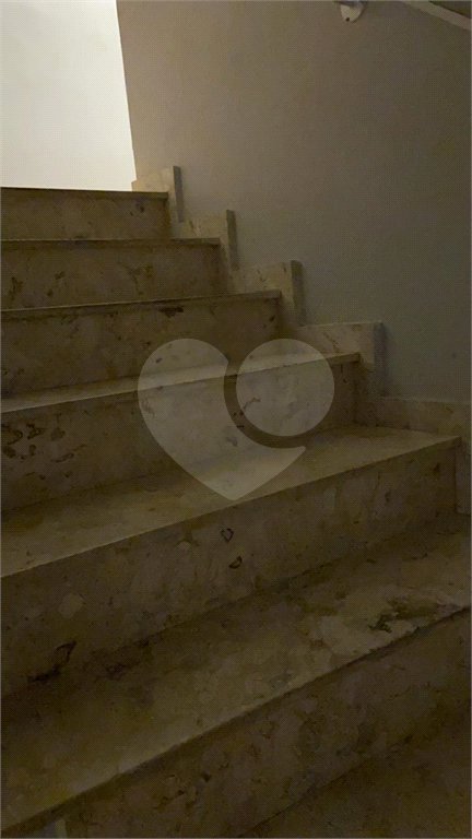 Sobrado à venda com 3 quartos, sendo 1 suíte,  em Parque Continental II, Guarulhos, SP