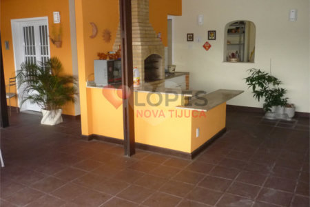 Cobertura à venda ou para alugar com 4 quartos, sendo 2 suítes, em Andaraí, Rio de Janeiro, RJ