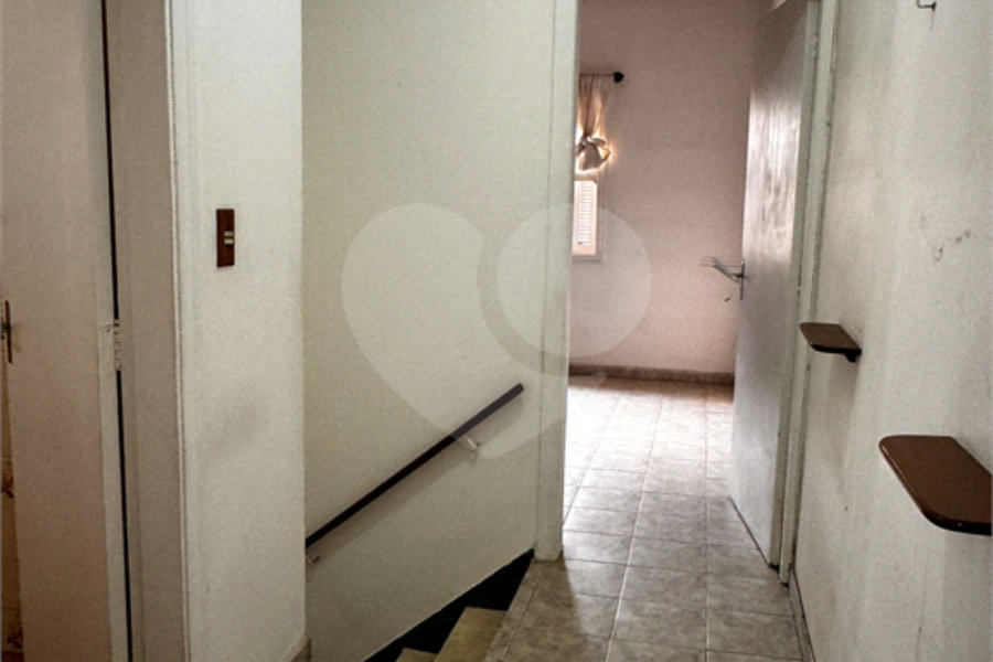 Sobrado à venda com 2 quartos em Tremembé, São Paulo, SP