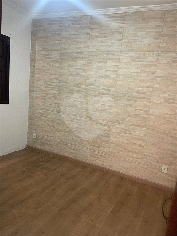 Casa à venda com 3 quartos, sendo 1 suíte, em Jardim Camila, Mogi das Cruzes, SP