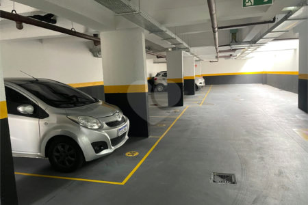 Apartamento à venda com 2 quartos em Vila Mazzei, São Paulo, SP