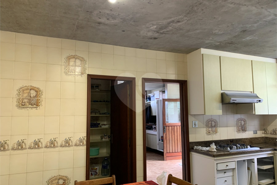 Sobrado à venda com 4 quartos, sendo 2 suítes,  em Tremembé, São Paulo, SP