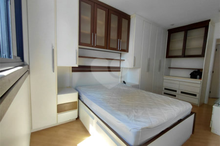 Apartamento à venda com 3 suítes em Vila Romana, São Paulo, SP