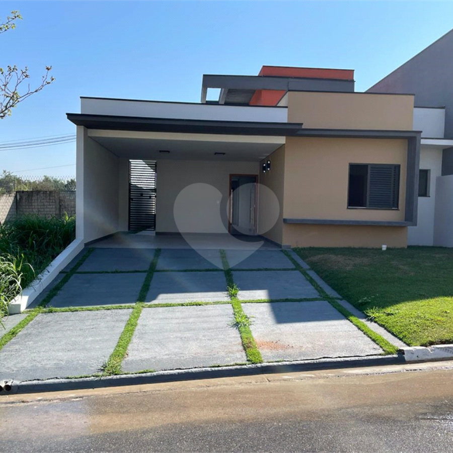 Casa à venda com 3 quartos, sendo 1 suíte, em Portal do Bosque, Louveira, SP