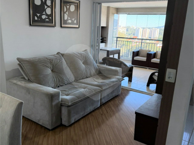 Apartamento à venda com 3 quartos, sendo 1 suíte,  em Tucuruvi, São Paulo, SP