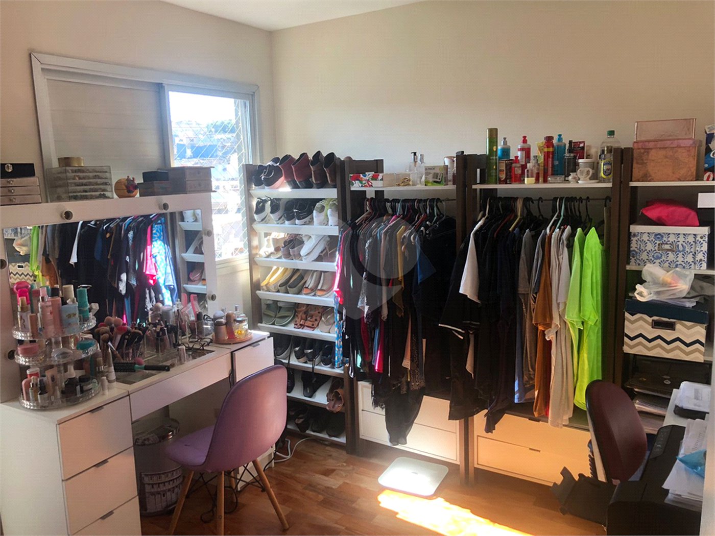 Apartamento à venda com 3 quartos, sendo 1 suíte, em Jardim Mariliza, São Paulo, SP