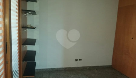 Prédio à venda em Santana, São Paulo, SP