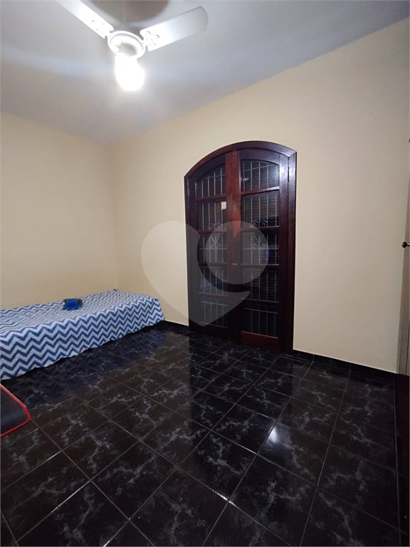 Casa à venda com 2 quartos no condomínio Casa Geminada, São Paulo - SP