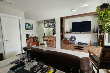 Apartamento à venda com 3 quartos, sendo 2 suítes, em Vila Anastácio, São Paulo, SP