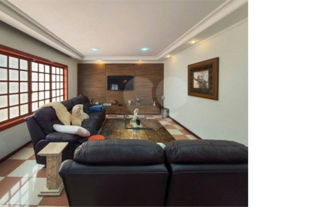 Casa à venda com 1 quarto, sendo 4 suítes, no condomínio Jardim Altos de Suzano, Suzano - SP