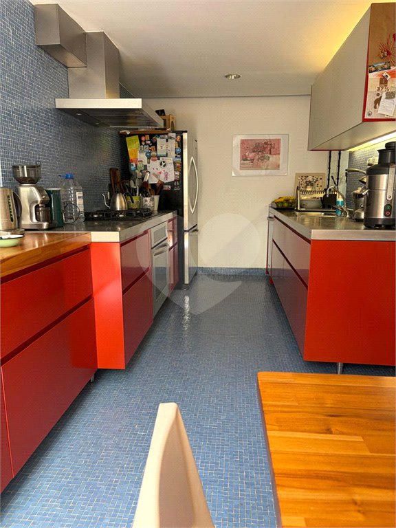 Casa de Vila para alugar com 4 quartos, sendo 1 suíte, em Itaim Bibi, São Paulo, SP