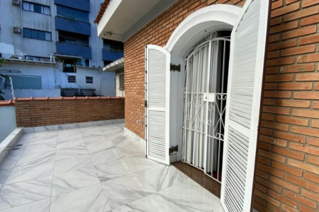 Casa com 4 dormitórios à venda, 380 m² por R$ 2.400.000,00 - Embaré - Santos/SP
