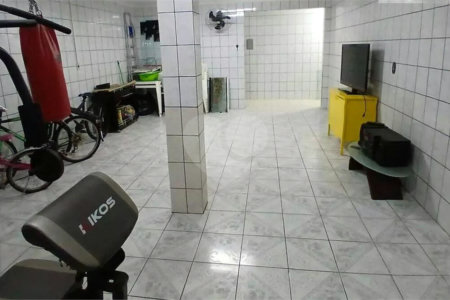 Sobrado à venda com 4 quartos, sendo 2 suítes, em Vila Santa Maria, São Paulo, SP