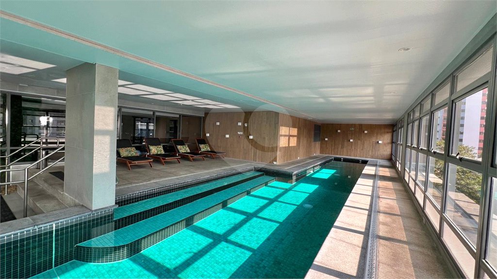 Apartamento à venda com 1 quarto em Santo Amaro, São Paulo, SP
