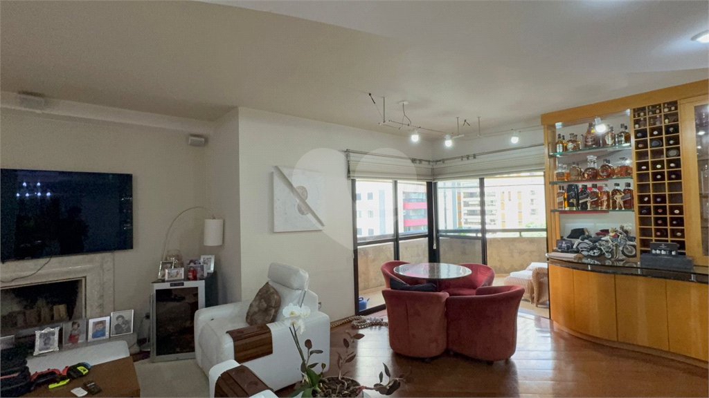 Apartamento á venda - Vila Clementino