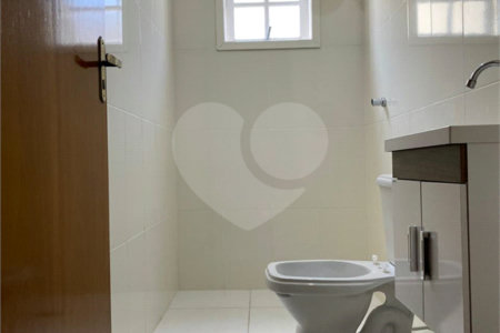 Casa à venda com 3 quartos, sendo 1 suíte, em Jardim Márcia, Suzano, SP