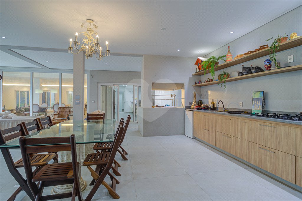 Casa Térrea à venda com 4 suítes em Alto da Boa Vista, São Paulo, SP
