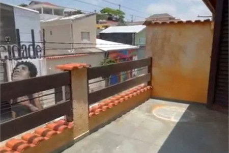 Casa à venda com 3 suítes em Vila Romana, São Paulo, SP