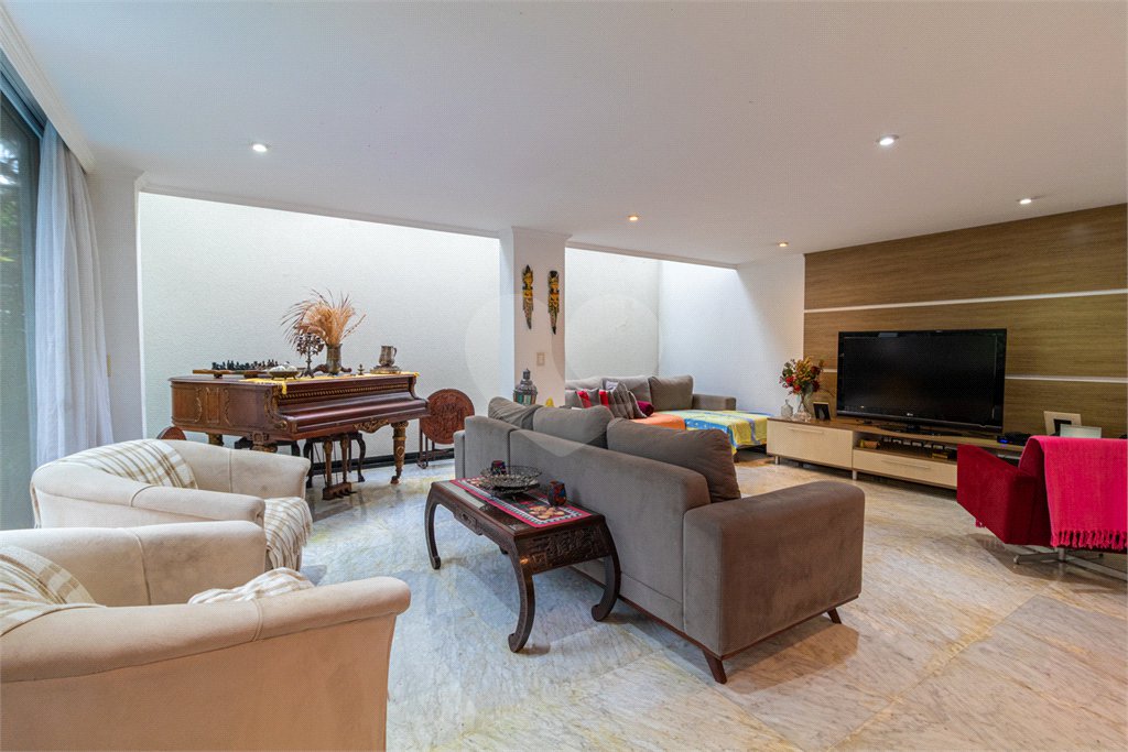Casa de Vila à venda com 4 suítes em Alto da Boa Vista, São Paulo, SP