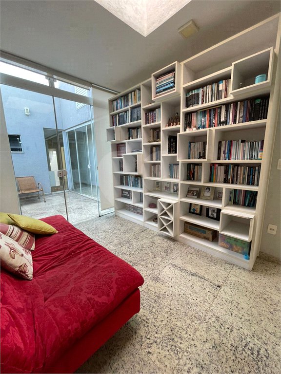 Casa à venda com 3 suítes em Jardim do Lago, Atibaia, SP