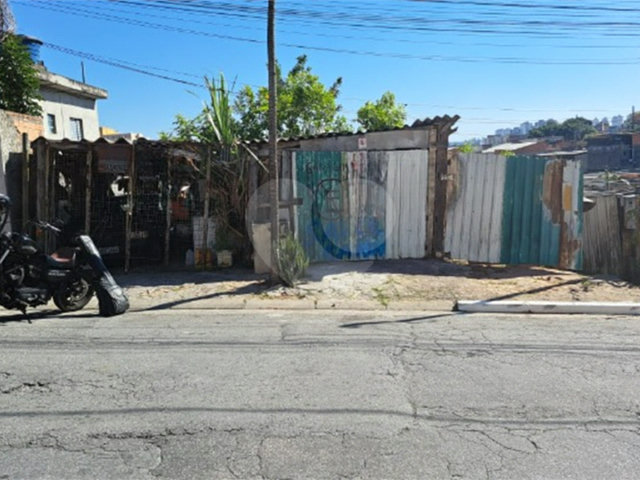Terreno à venda em Campo Limpo, São Paulo, SP