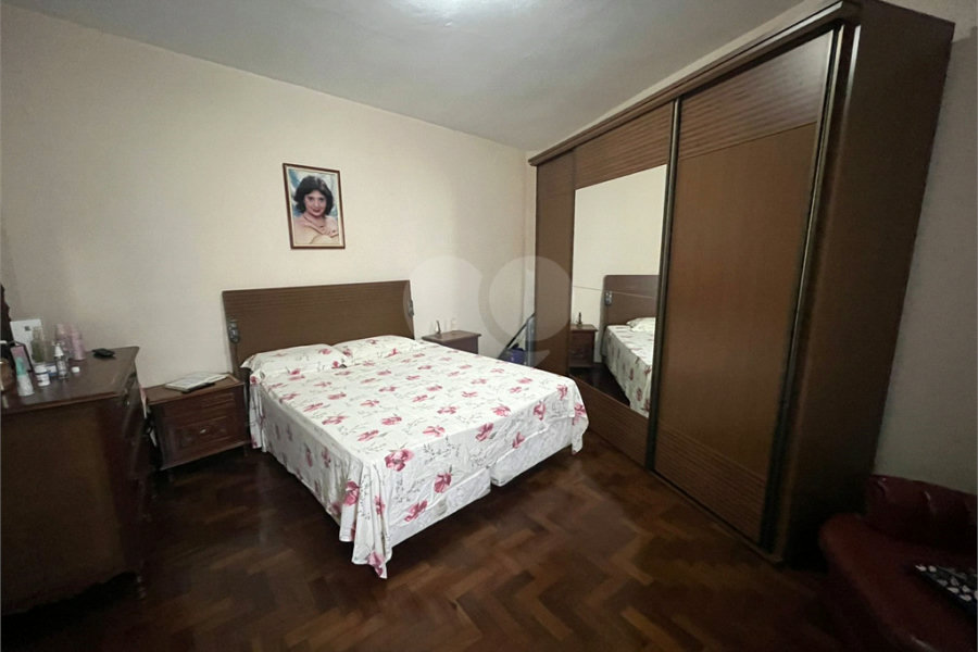Casa à venda com 4 quartos em Santana, São Paulo, SP