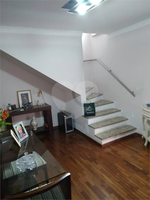 Sobrado à venda com 2 quartos, sendo 1 suíte, em Vila Gustavo, São Paulo, SP