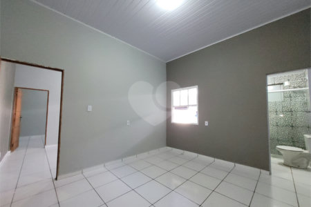 Casa à venda com 3 quartos, sendo 1 suíte, em Vila Vendramini, Itapetininga, SP