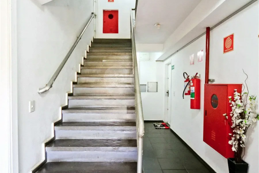 Apartamento à Venda na Vila Clarice – 40m2 - 2 Dormitórios e 1 Vaga de garagem