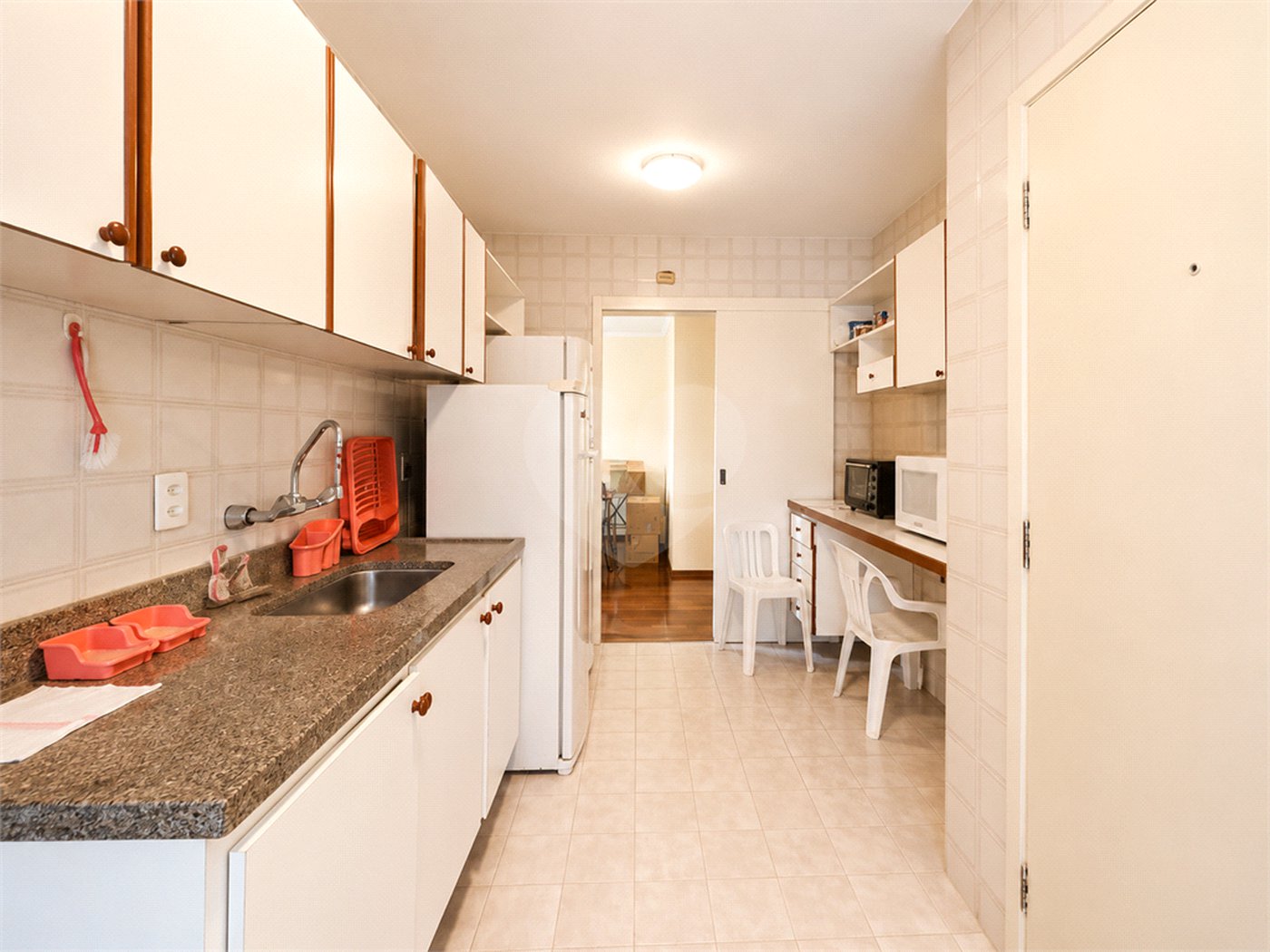 Apartamento à venda com 3 quartos, sendo 1 suíte, em Jardim Marajoara, São Paulo, SP