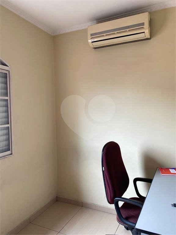 Sobrado à venda com 3 quartos, sendo 1 suíte, em Vila Augusta, Guarulhos, SP