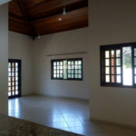 Casa para alugar com 3 quartos, sendo 1 suíte, em Vila Petrópolis, Atibaia, SP