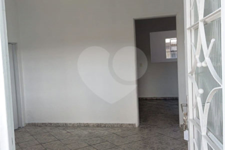 Casa à venda com 2 quartos em Vila Amorim, Suzano, SP