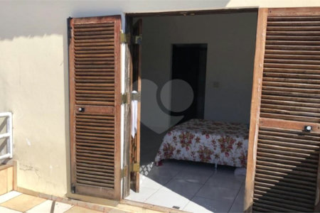 Sobrado à venda com 4 quartos, sendo 1 suíte, em Vila Rosália, Guarulhos, SP