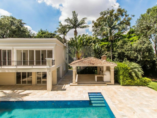 Casa à venda ou para alugar com 4 suítes no condomínio Chácara Flora, São Paulo - SP