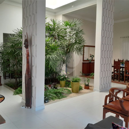 Casa à venda com 5 suítes no condomínio Ipe Velho, Vinhedo - SP
