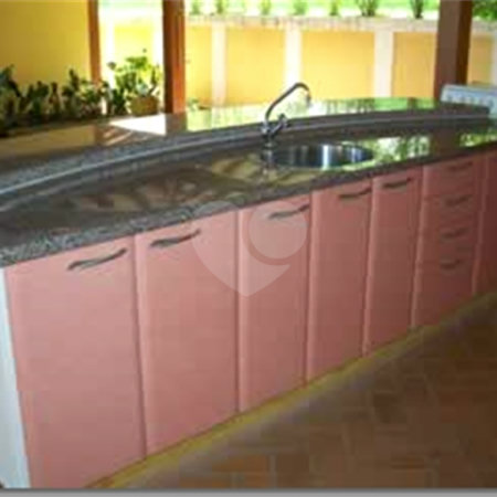 Casa à venda com 3 suítes no condomínio Village Visconde de Itamaracá, Valinhos - SP