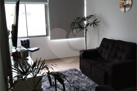 Apartamento à venda com 3 quartos, sendo 1 suíte,  no Centro, Mogi das Cruzes, SP