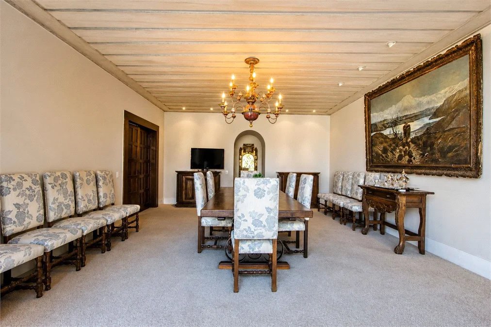 Casa à venda com 5 quartos, sendo 3 suítes, em Jardim Guedala, São Paulo, SP