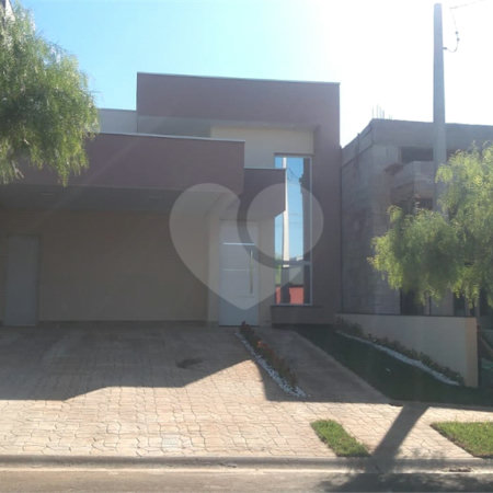 Casa à venda com 3 quartos, sendo 1 suíte, no condomínio Terras da Estância, Paulínia - SP