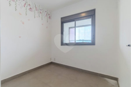 Apartamento à venda com 3 quartos, sendo 1 suíte,  em Vila Leopoldina, São Paulo, SP