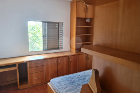Sobrado à venda com 2 quartos, sendo 1 suíte, em Jardim Ivana, São Paulo, SP