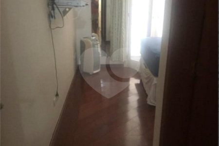 Sobrado à venda com 3 quartos, sendo 1 suíte, em Vila Jaguara, São Paulo, SP