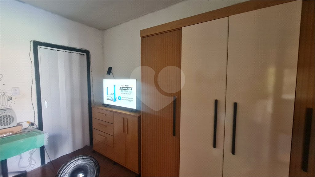 Chácara à venda com 3 quartos, sendo 1 suíte, em Vila Reis, Itapetininga, SP