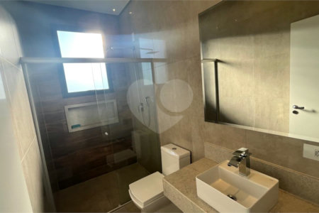 Casa à venda com 4 suítes no condomínio Porto Atibaia, Atibaia - SP